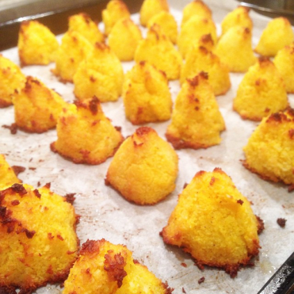 saffron coconut macaroons